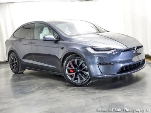 Midnight Silver Metallic 2023 Tesla Model X Plaid