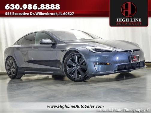 Midnight Silver Metallic 2023 Tesla Model S HW4