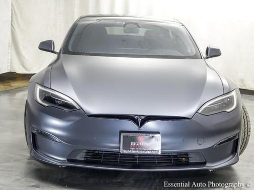 2022 Tesla Model S Plaid