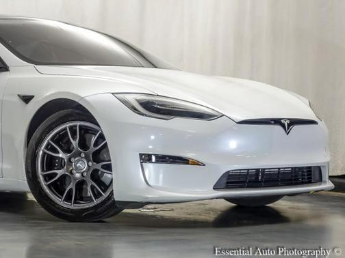 2021 Tesla Model S Plaid