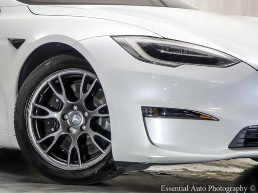 2021 Tesla Model S Plaid