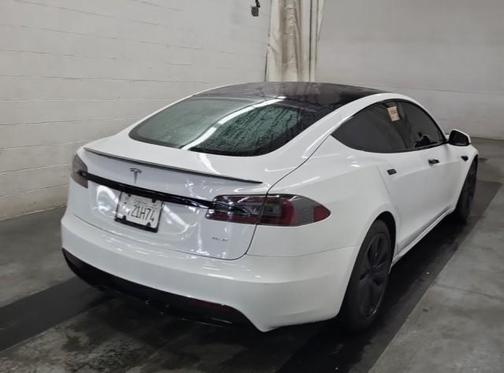 2021 Tesla Model S Plaid