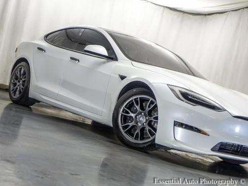 2021 Tesla Model S Plaid