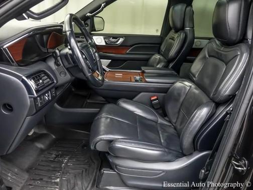 2022 Lincoln Navigator L Reserve