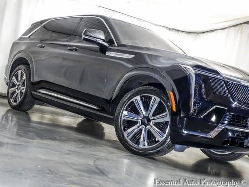 2025 Cadillac Escalade IQ Luxury 1
