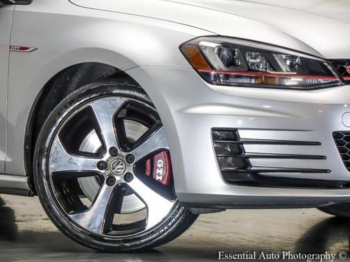 2016 Volkswagen Golf GTI Autobahn w/ Performance 4-Door