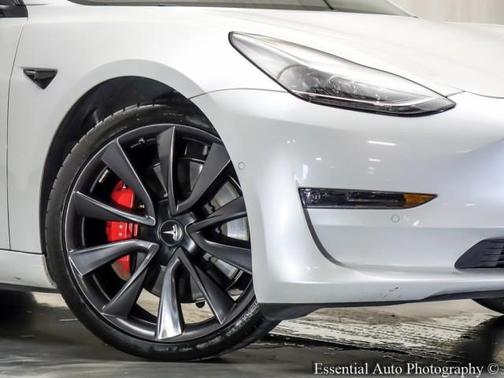 2020 Tesla Model 3 Performance