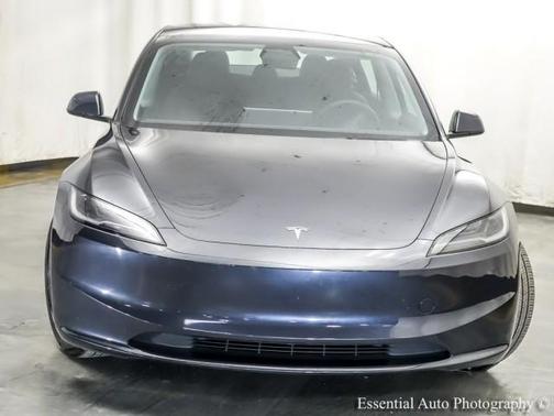 2025 Tesla Model 3 Long Range