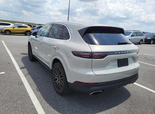 2020 Porsche Cayenne Base