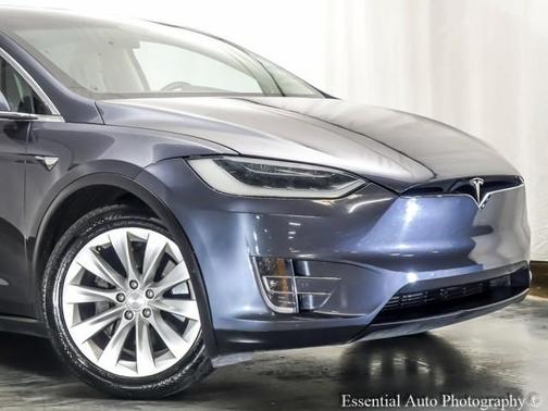 2018 Tesla Model X 75D