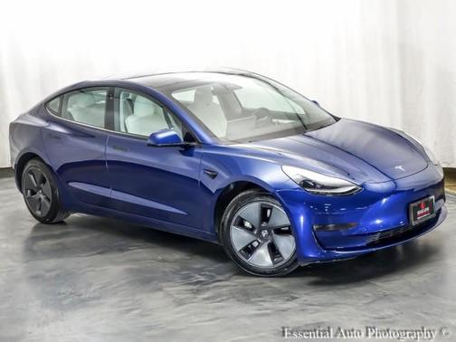 2022 Tesla Model 3 Long Range