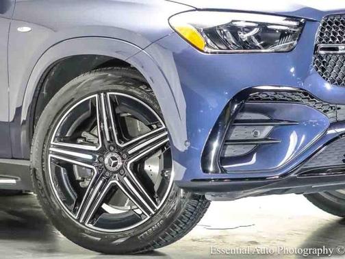 Twilight Blue Metallic 2025 Mercedes-Benz GLE 450e 4MATIC
