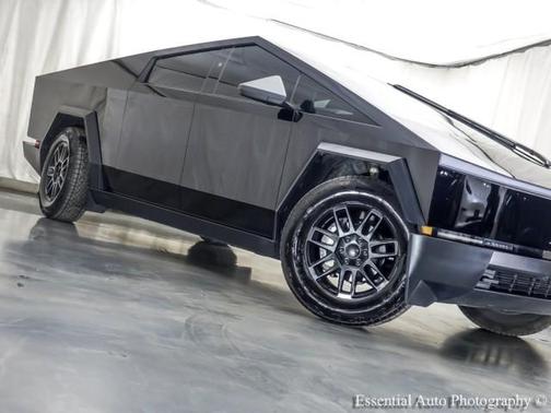 2024 Tesla Cybertruck Base