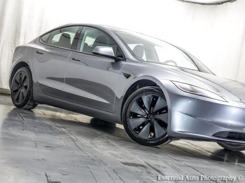 2025 Tesla Model 3 Long Range