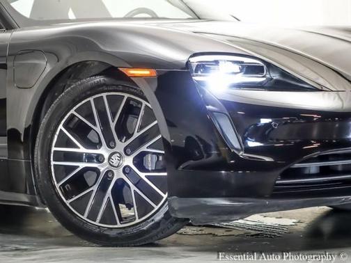 2021 Porsche Taycan Base