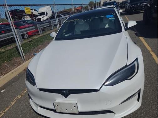 2022 Tesla Model S Plaid