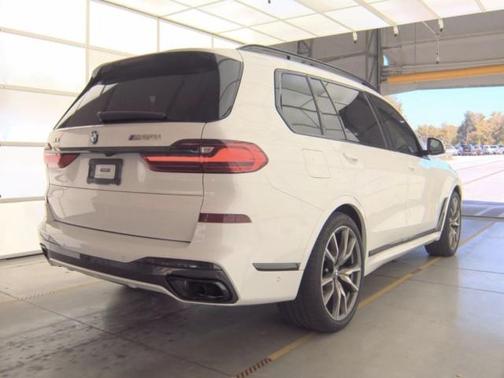 2020 BMW X7 M50i