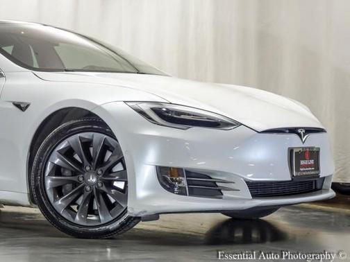 2018 Tesla Model S 75D