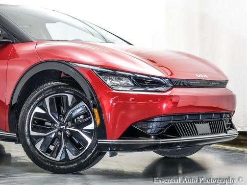 2023 Kia EV6 Wind