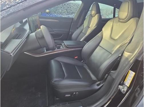 2023 Tesla Model S HW4