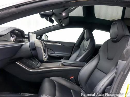 2022 Tesla Model S Base