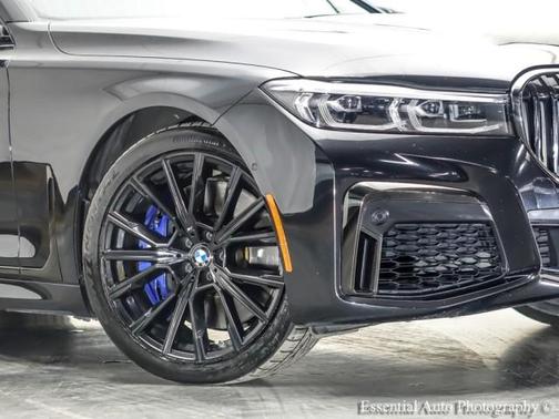 2022 BMW 750 i xDrive