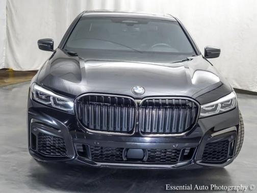 2022 BMW 750 i xDrive