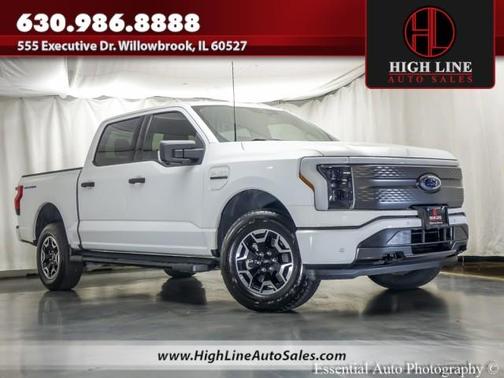 2022 Ford F-150 Lightning XLT