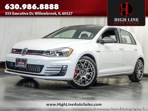 Pure White 2017 Volkswagen Golf GTI SE 4-Door