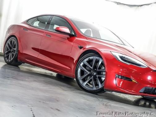2021 Tesla Model S Plaid