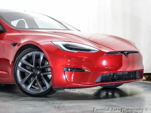 2021 Tesla Model S Plaid