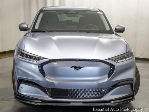 2022 Ford Mustang Mach-E Select