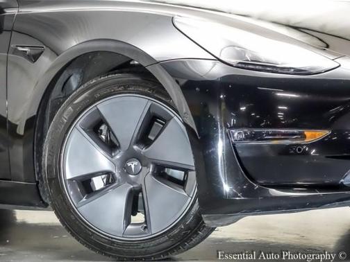 2022 Tesla Model 3 Base