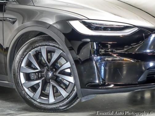2022 Tesla Model X Plaid