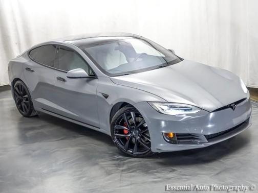 Nardo Gray 2019 Tesla Model S P100D