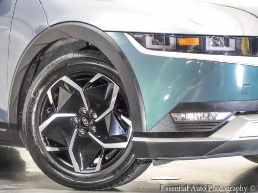 2023 Hyundai IONIQ 5 SE