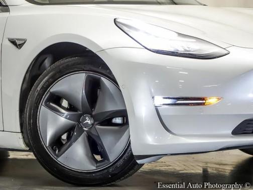 2020 Tesla Model 3 Performance