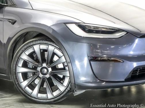 2023 Tesla Model X Plaid
