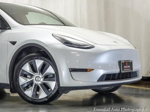 2020 Tesla Model Y Long Range