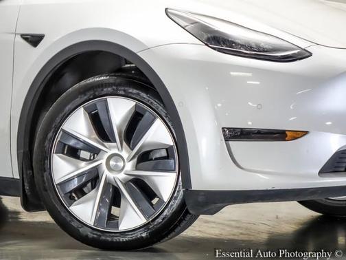 2020 Tesla Model Y Long Range