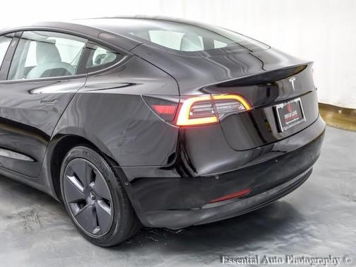 2022 Tesla Model 3 Base