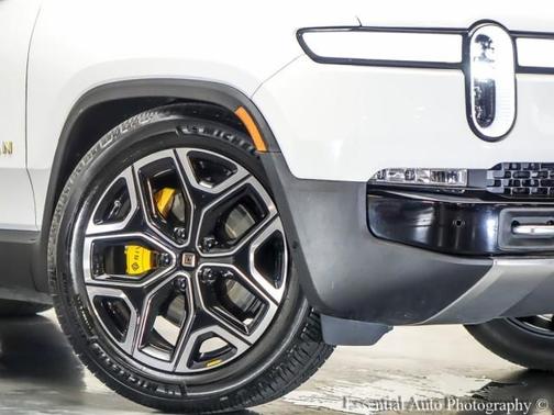 2022 Rivian R1S Launch Edition