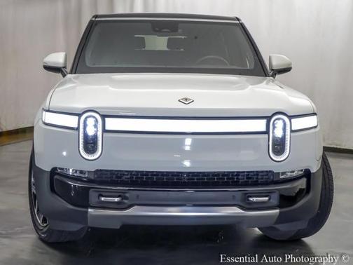 2022 Rivian R1S Launch Edition