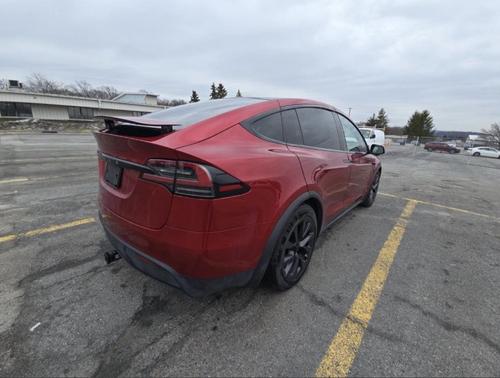 2023 Tesla Model X HW4