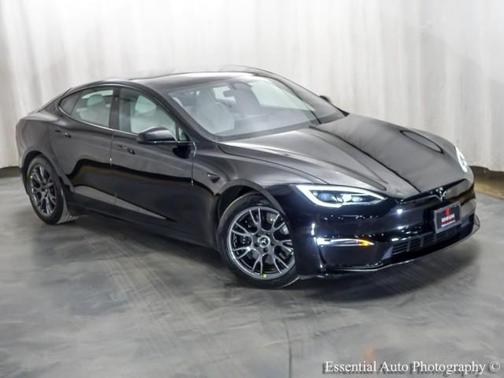 2022 Tesla Model S Plaid