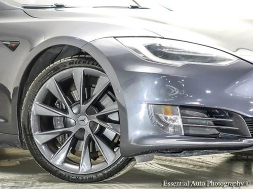2020 Tesla Model S Long Range Plus