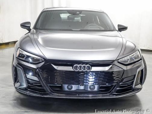 2022 Audi e-tron GT Prestige
