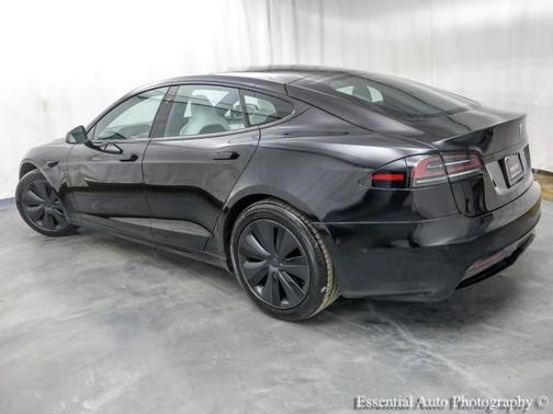 2023 Tesla Model S Standard Range