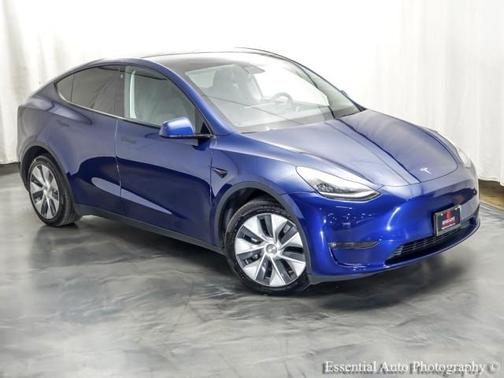 Deep Blue Metallic 2022 Tesla Model Y Long Range