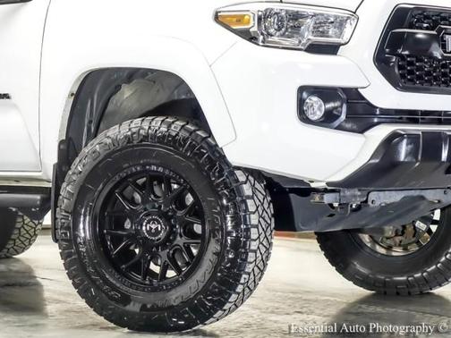 2020 Toyota Tacoma SR5